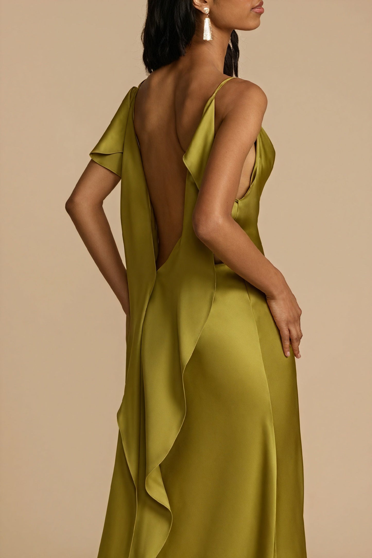 Vestido Largo Deslizante con Abertura