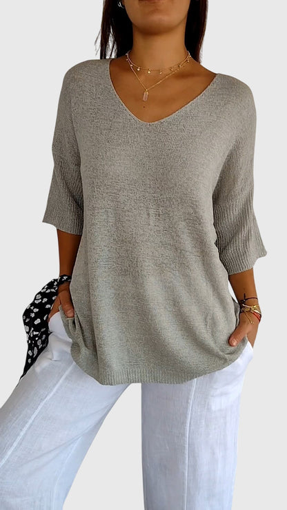 Cassandra™ | Top Elegante de Cuello en V