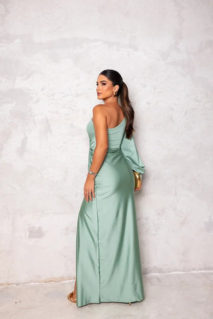 Aria - Vestido Elegante con Impecable Finesse