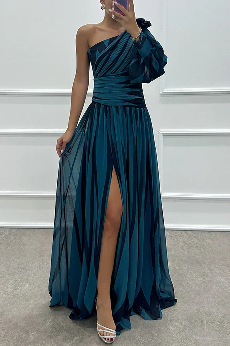 Stella | Elegante vestido maxi de un solo hombro a rayas