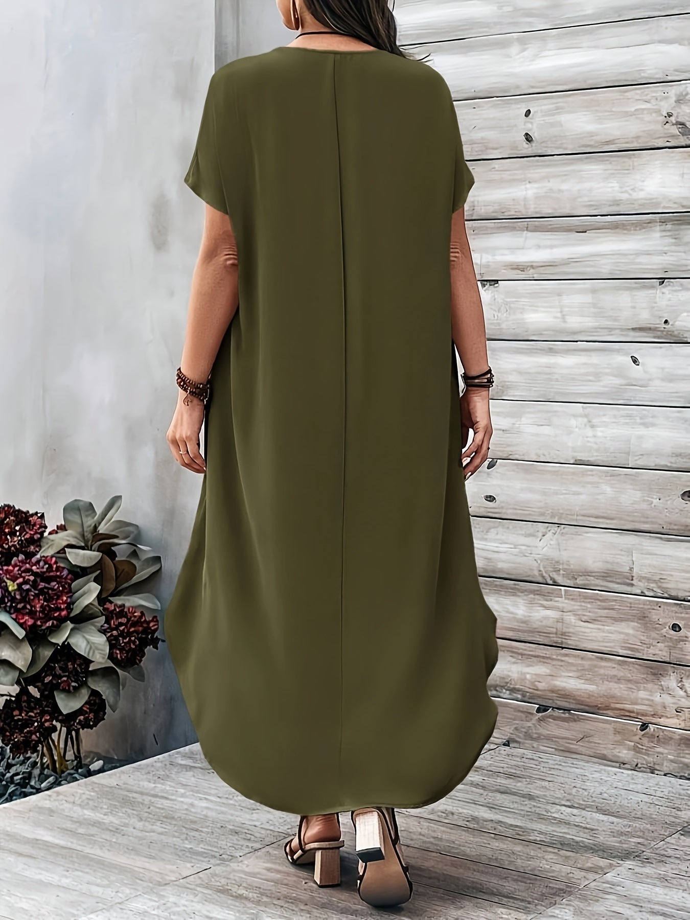 Emilia - Vestido Cómodo y Fluido
