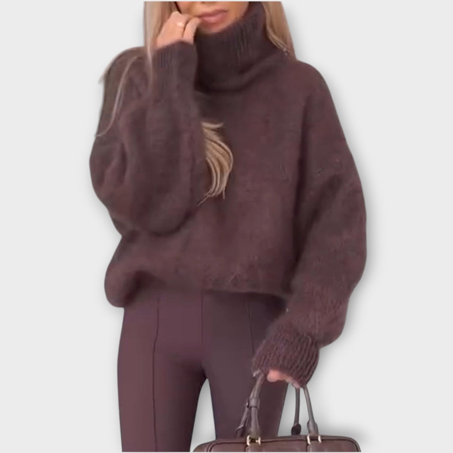 Suéter Oversize con Cuello Alto