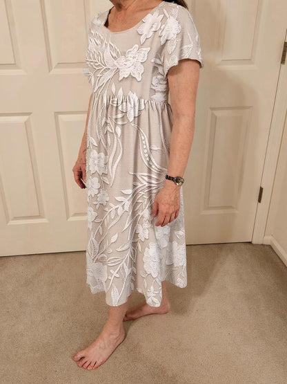 Maëlle – Vestido Midi Clásico con Estampado y Bolsillos Laterales
