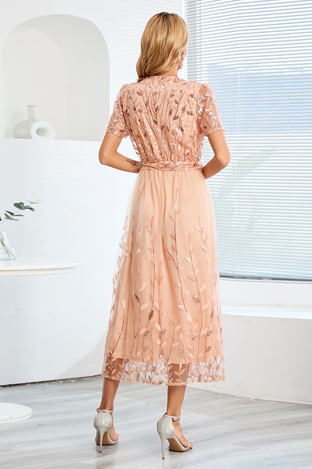 Ropa de Verano Elegante y Atemporal - Corte Fluido Sofisticado