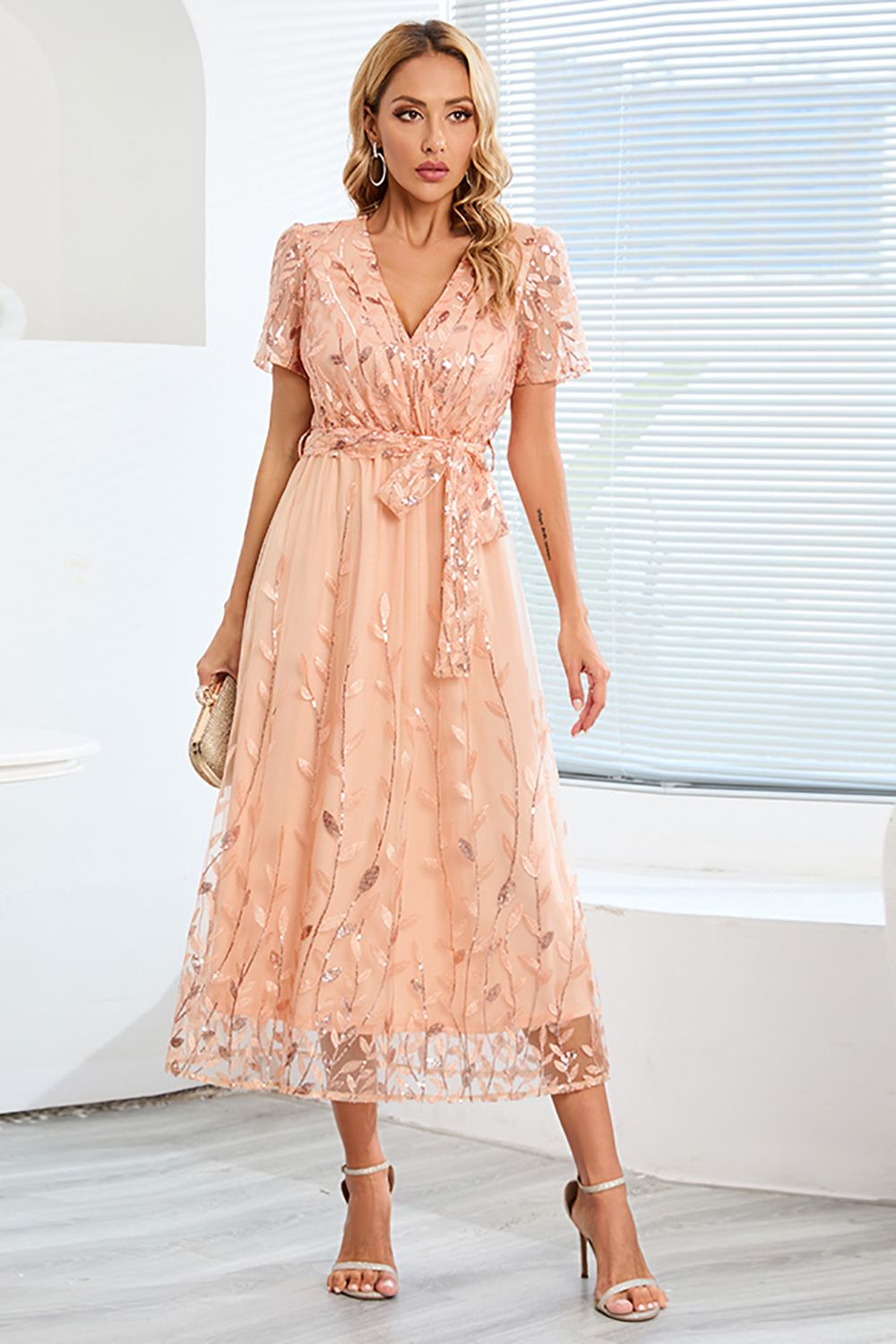 Ropa de Verano Elegante y Atemporal - Corte Fluido Sofisticado