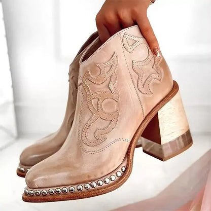 Botas Mezzalunghi Bordadas Norwich