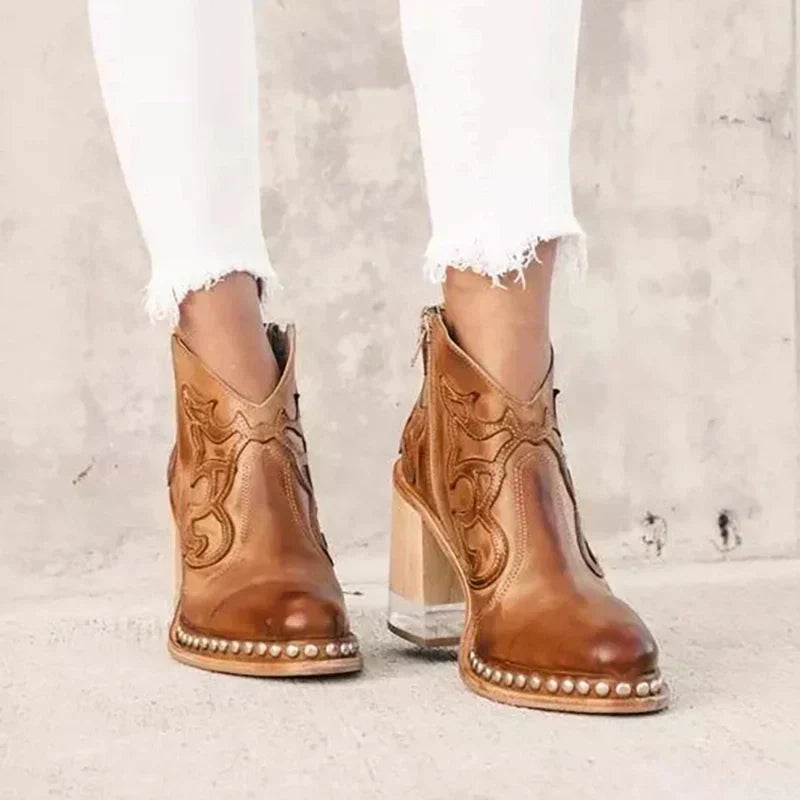 Botas Mi-Montantes Bordadas Norwich