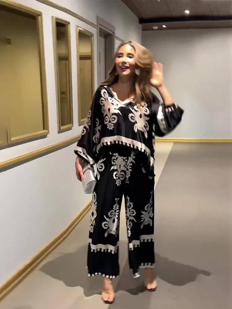 MILANI – CONJUNTO DE PANTALONES CON ESTAMPADO IRREGULAR