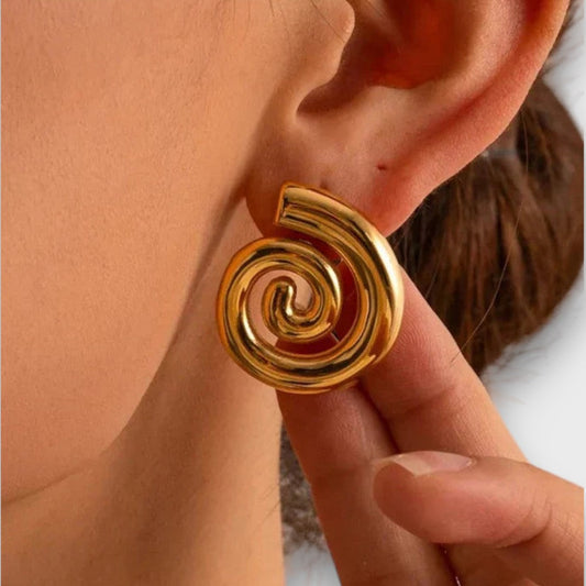 Jay – Pendientes en espiral con ligereza moderna
