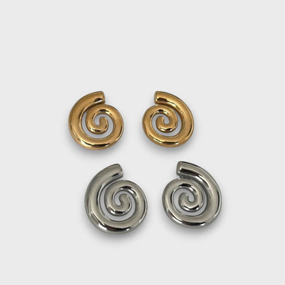 Jay – Pendientes en espiral con ligereza moderna