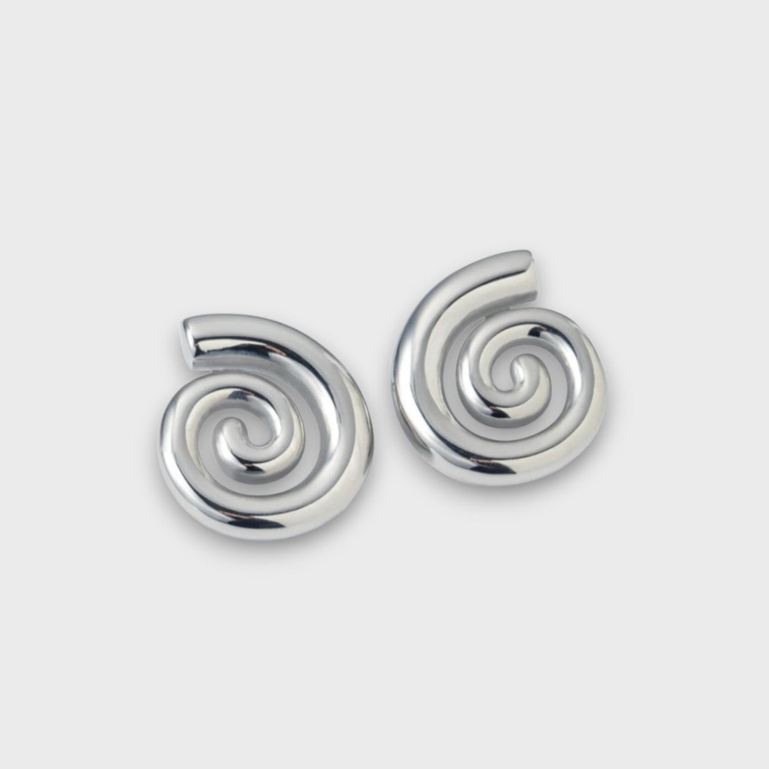 Jay – Pendientes en espiral con ligereza moderna