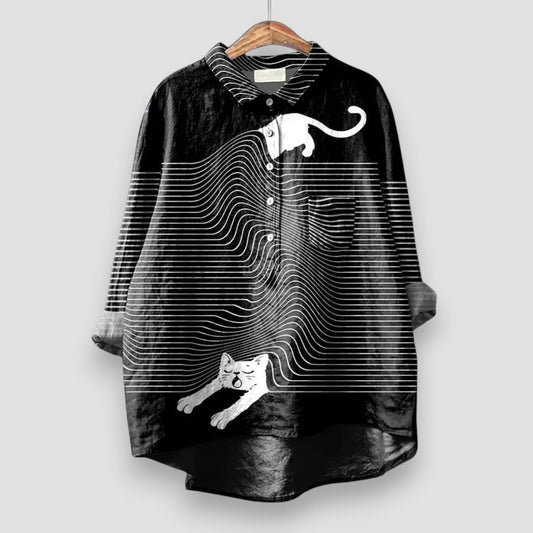 Korelli™ | 2025 – Blusa Gráfica para Gatos