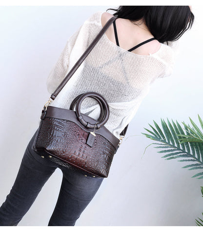 Alfrida | Bolso elegante con sofisticado grabado de cocodrilo