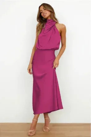 El Vestido Halter Drapado Elegante
