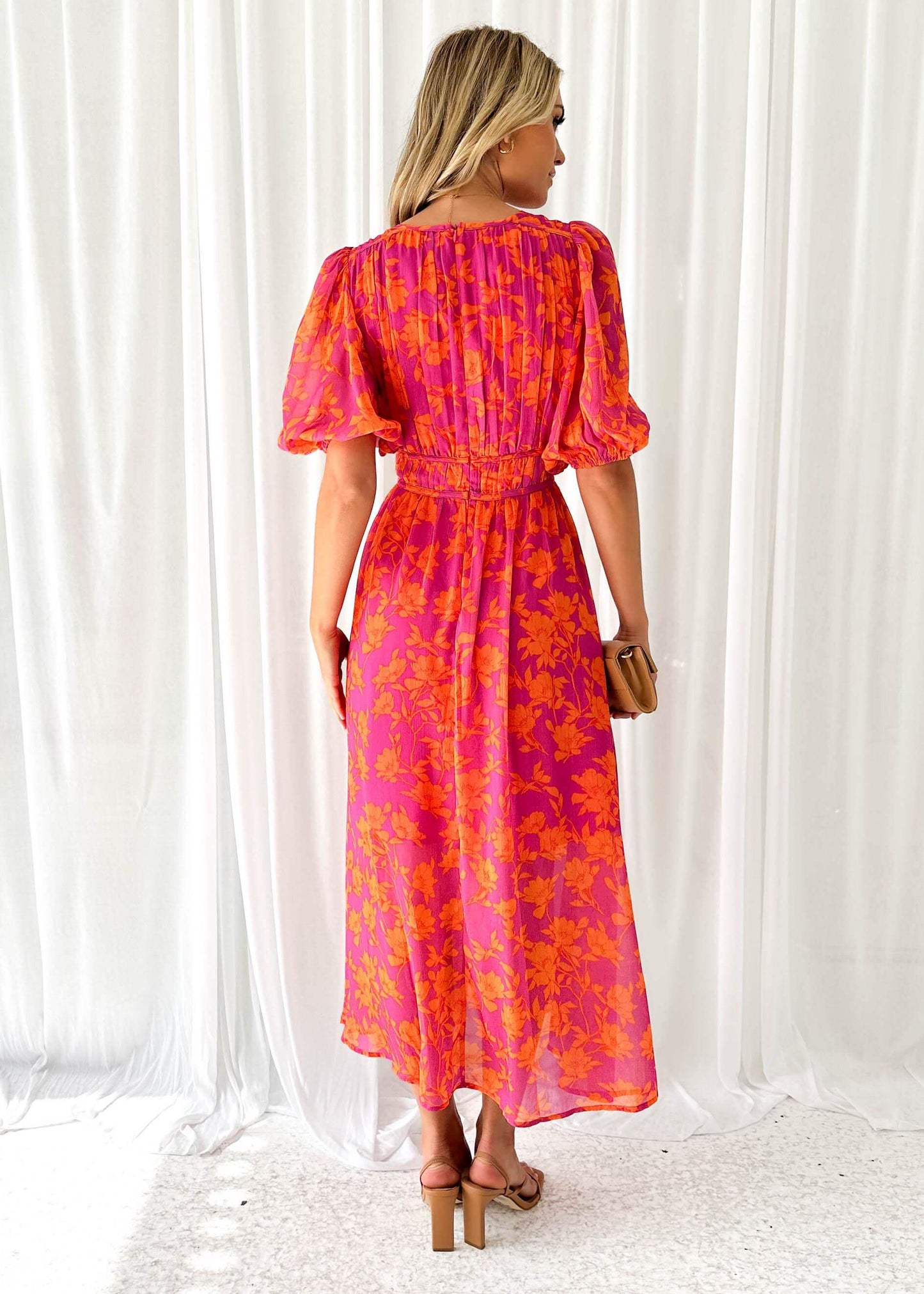 Kathy - Vestido maxi elegante con escote en V