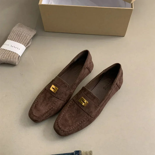 Malou® | Zapatos Británicos Hechos de Ante Ligero