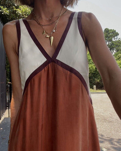Vestido Maxi de Contraste Audaz de Luna