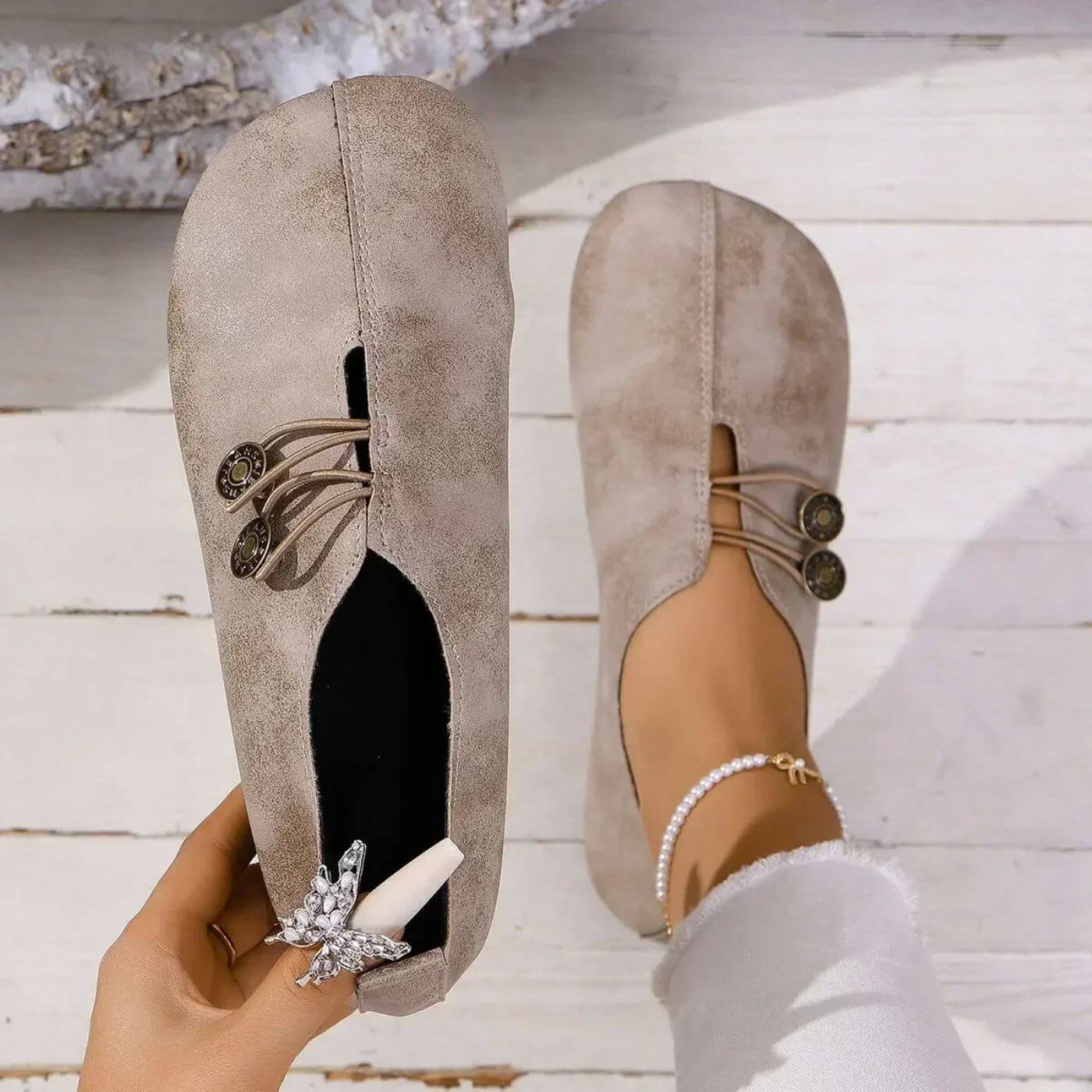 Ingrid – Zapatos ortopédicos cómodos y adaptables