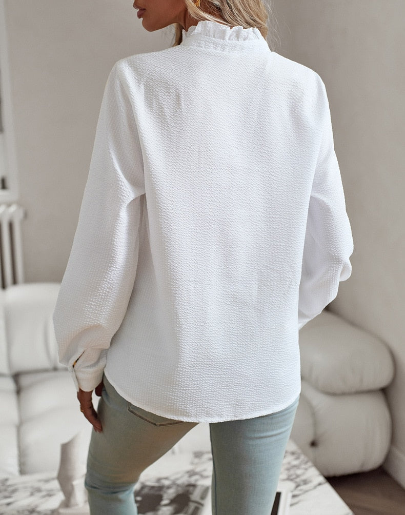 Grace – Blusa con Botones y Volantes