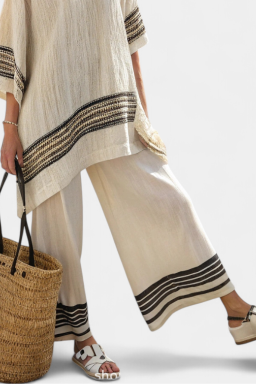 Harlowe | Top de lino negro a rayas elegantes y pantalones fluidos