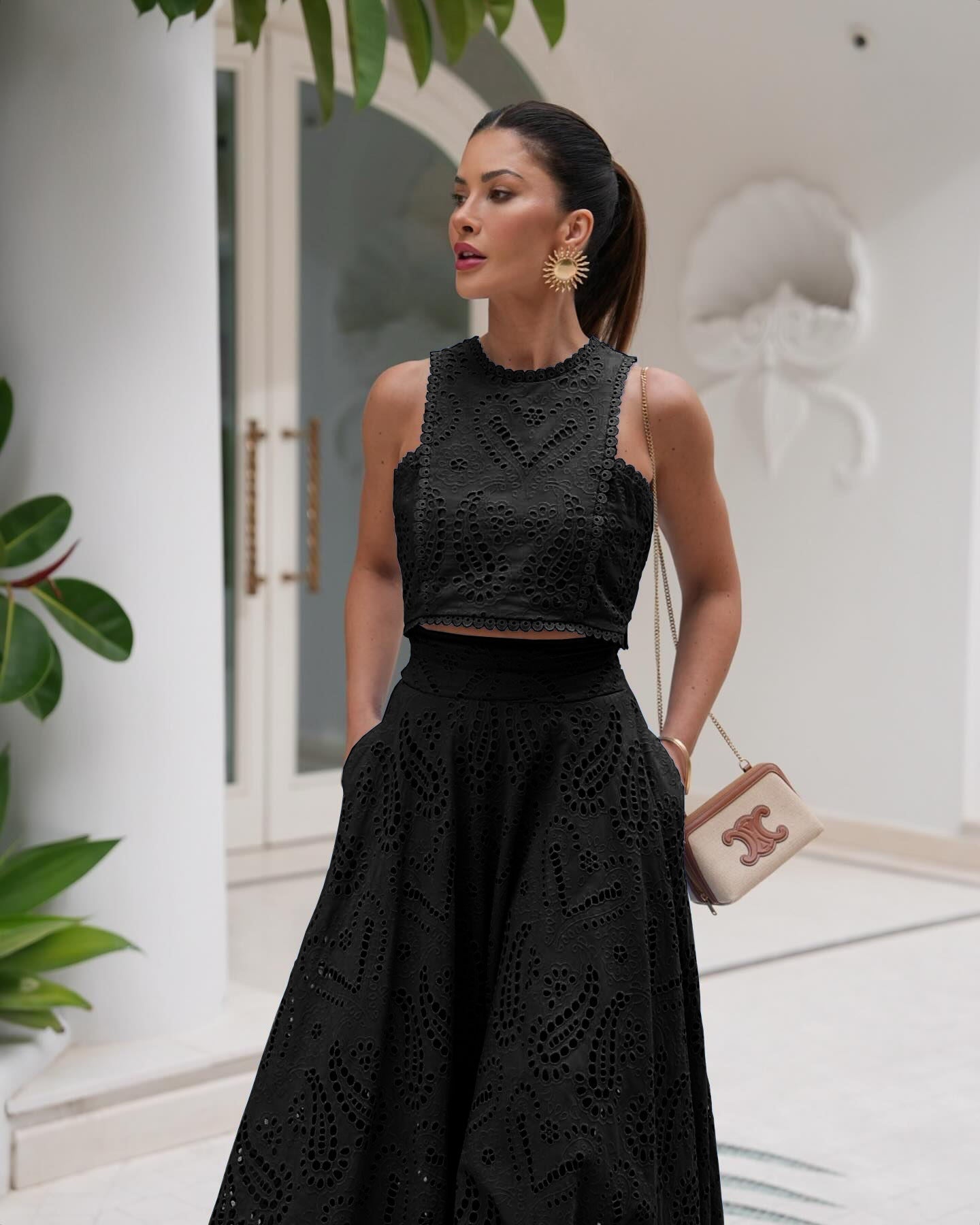 Linda | Vestido de Ojal Flowy para Mujeres