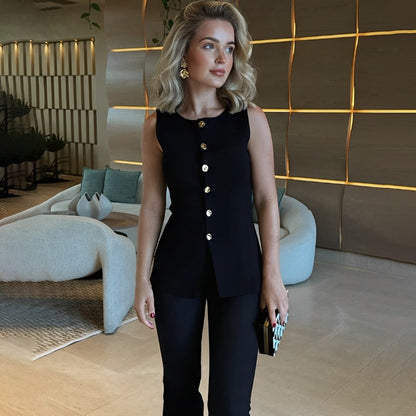 Grier – Top Peplum Sin Mangas con Botones