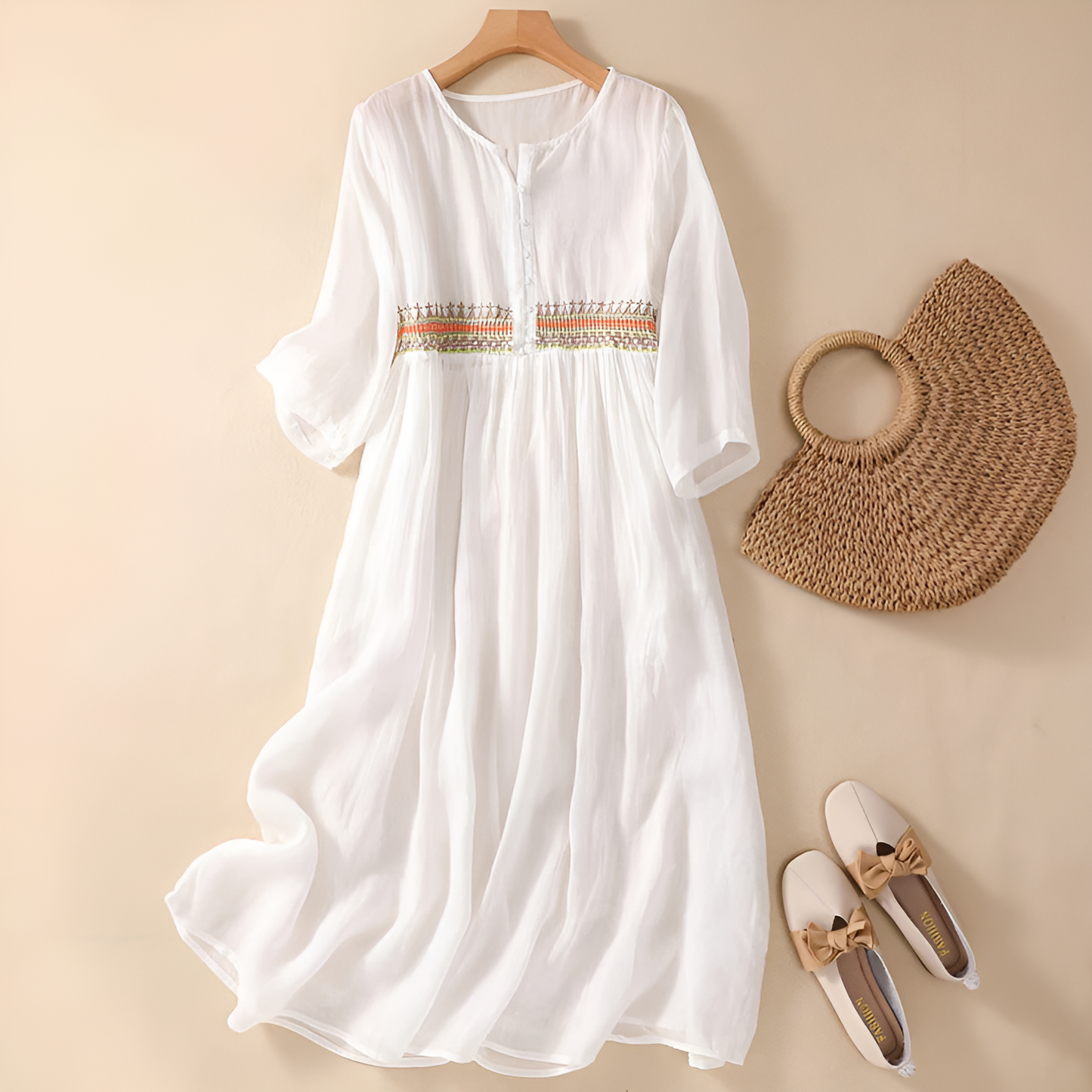 Lina™ - Vestido Bordado
