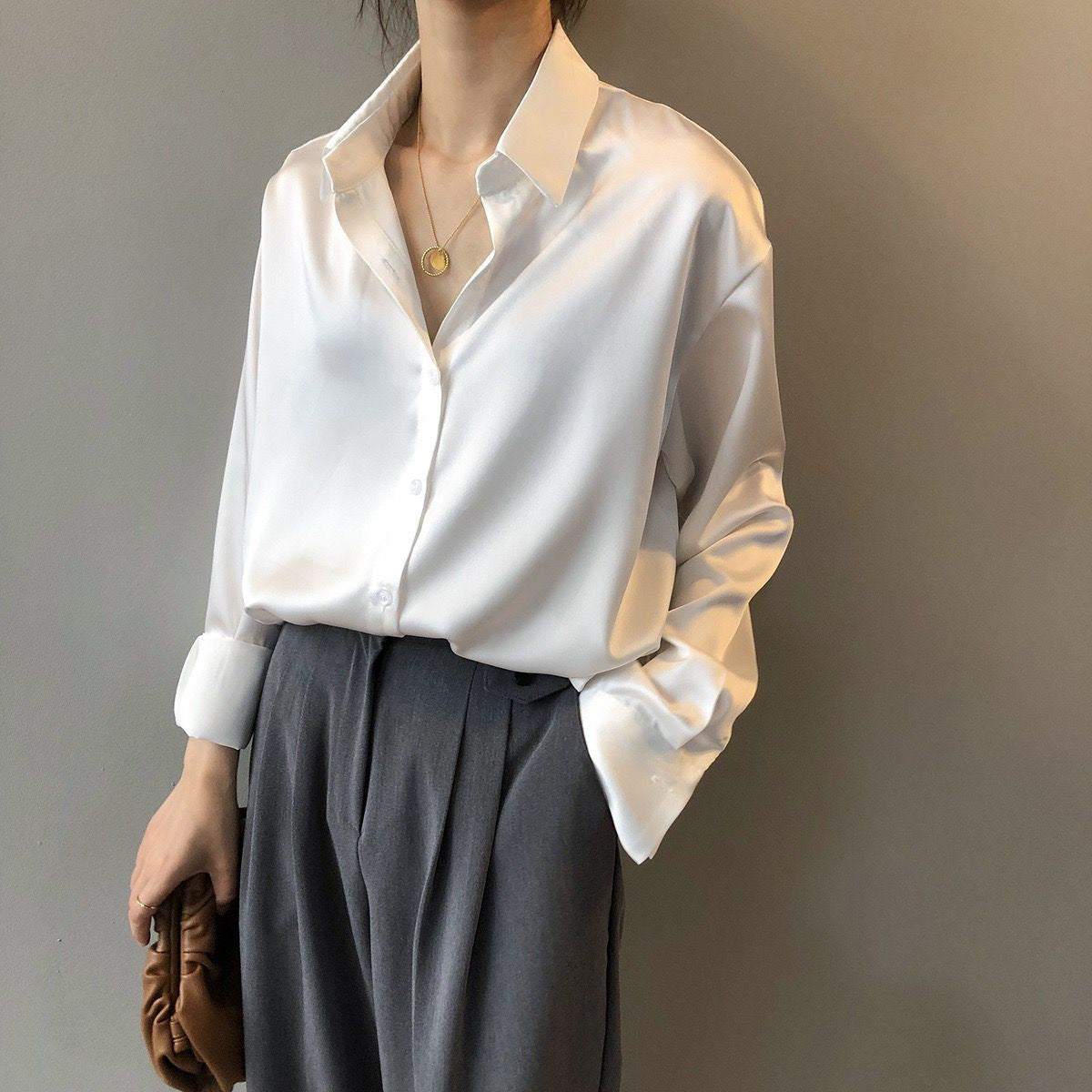 Celine – Blusa Clásica de Botones