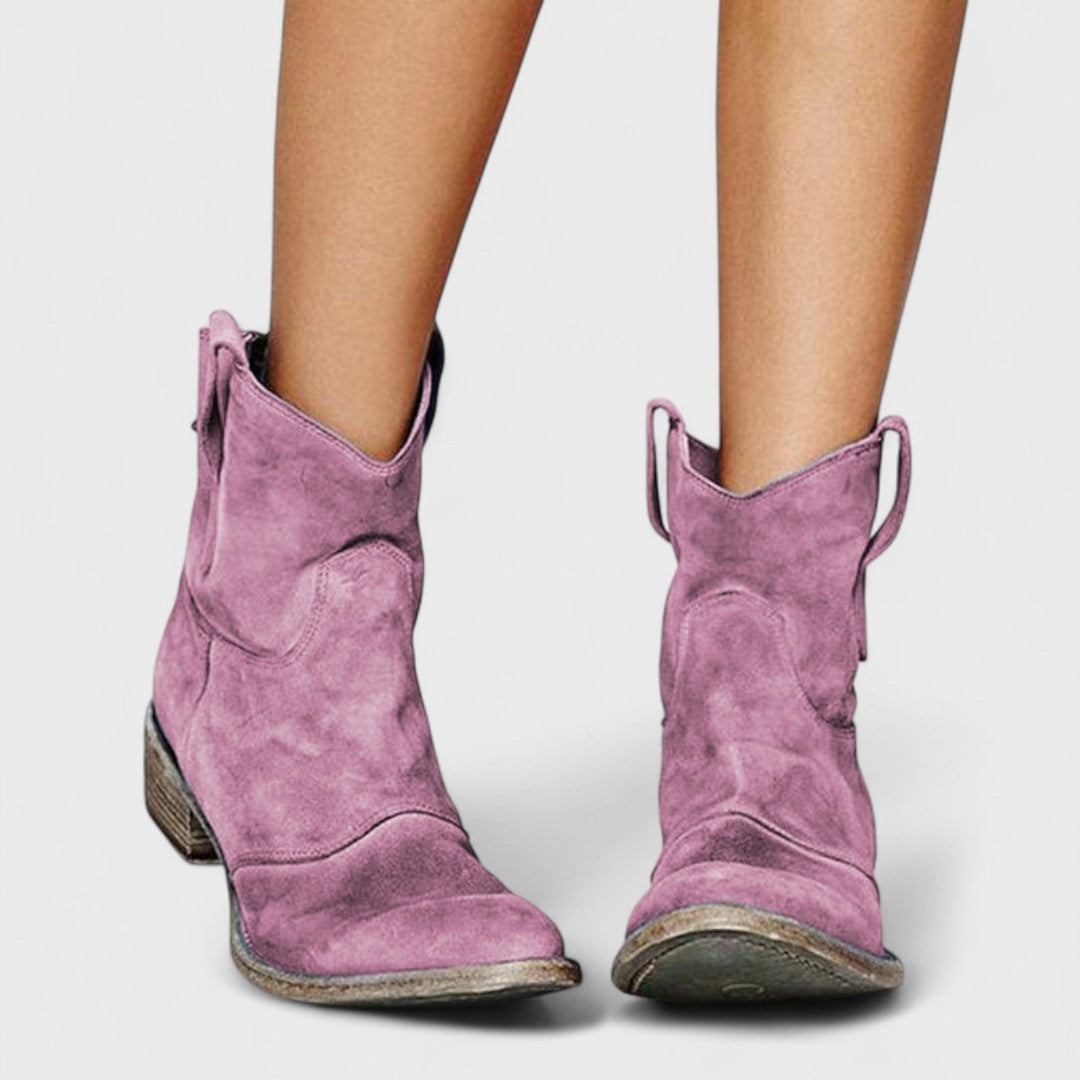 Carlotta - Botines atemporales