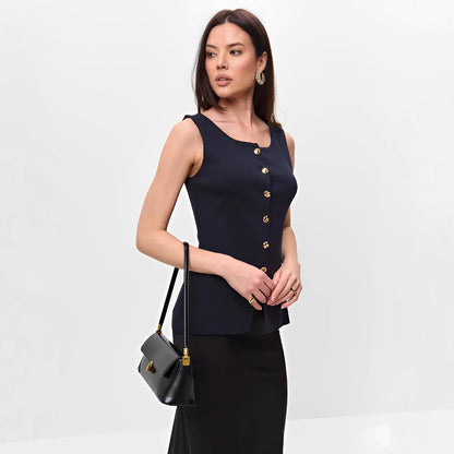 Grier – Top Peplum Sin Mangas con Botones