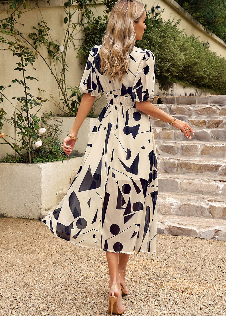 Flore - Vestido Elegante con Patrón Floral