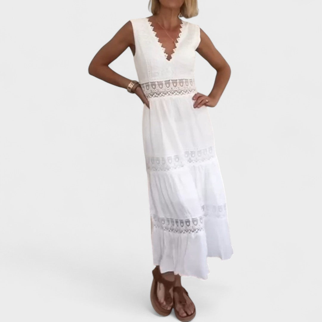 Patricia - Elegante vestido de encaje con cuello en V
