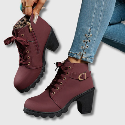 Marcella - Botas Elegantes de Cuero
