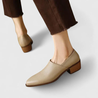 Giorgia - Elegantes Mocasines de Cuero