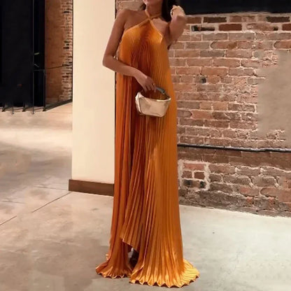 Mira - Vestido Maxi con Cuello Halter Plisado Chic