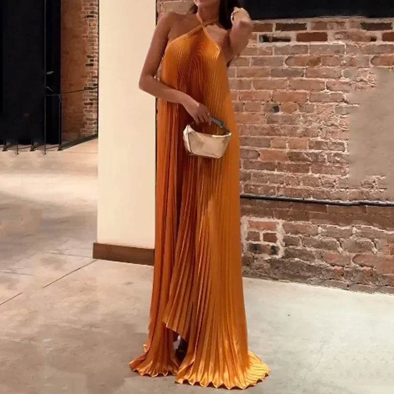 Mira - Vestido largo de halter con pliegues chic
