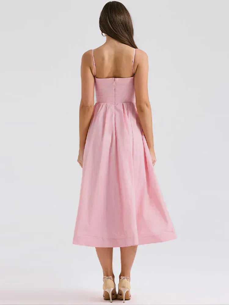 Delaney - Vestido de Corte Flare que Acentúa la Cintura