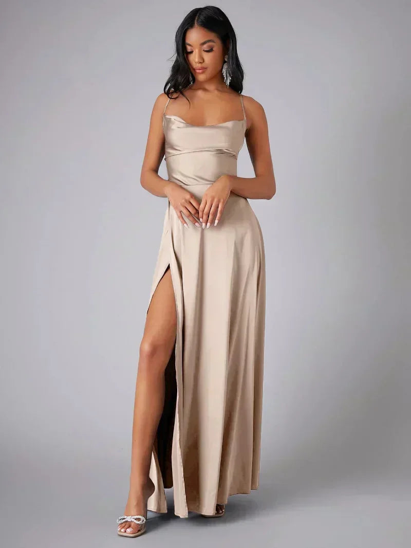 Vestido Maxi de Noche con Tirantes de Espagueti para Mujeres con Alta Rendija