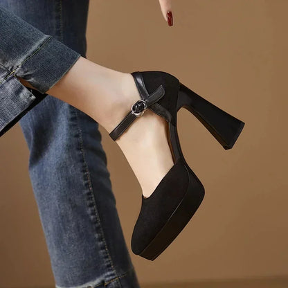 Celeste - Tacones Elegantes