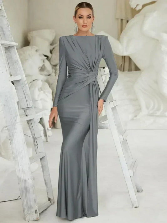 Novah - Vestido Maxi con Torsión Refinada