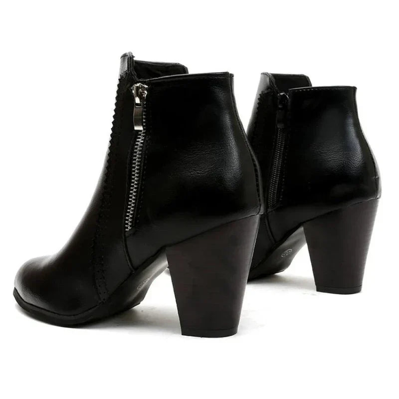 Botas con Tacón Chunky Retro
