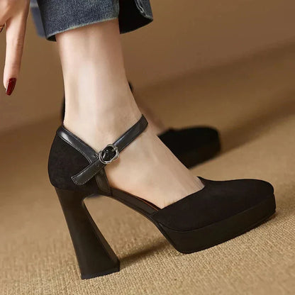 Celeste - Tacones Elegantes