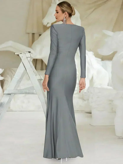Novah - Vestido Maxi con Torsión Refinada
