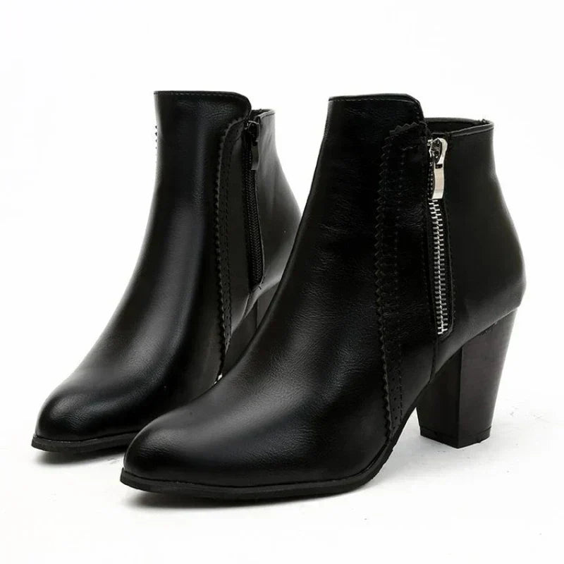 Botas con Tacón Chunky Retro