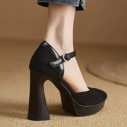 Celeste - Tacones Elegantes