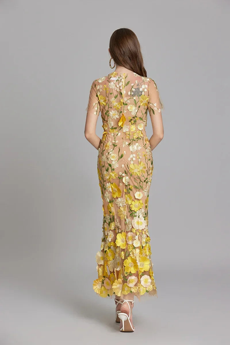 Solara - Vestido Floral Finesse