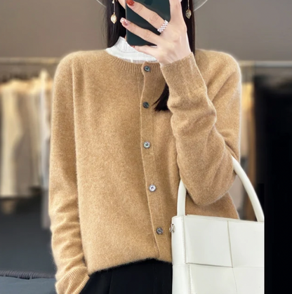 Rhea | Cárdigan de Merino Liviano para Mujeres | Clásico de Todos los Días
