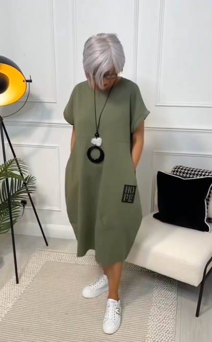 Zuzanna | Vestido de Verano Liviano con Cuello Redondo