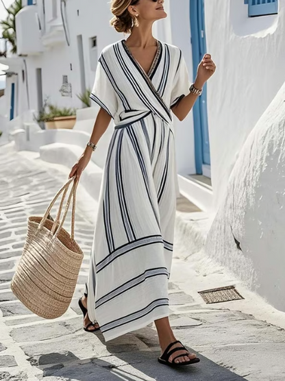 Vestido de lino elegante con cuello cruzado