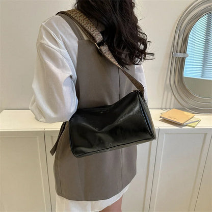 Bergfrid | Bolso de hombro elegante con correa moderna